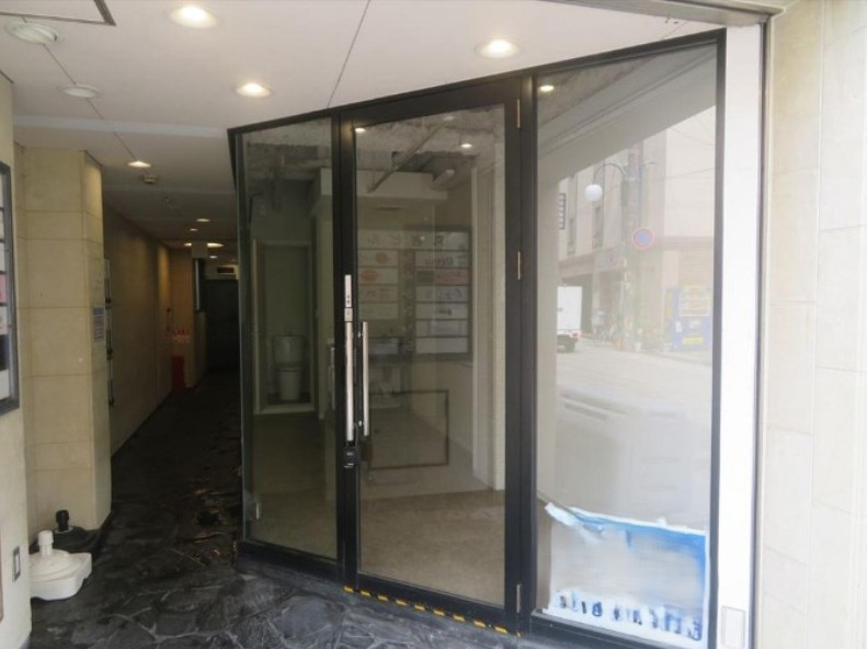 神戸市中央区中山手通の店舗