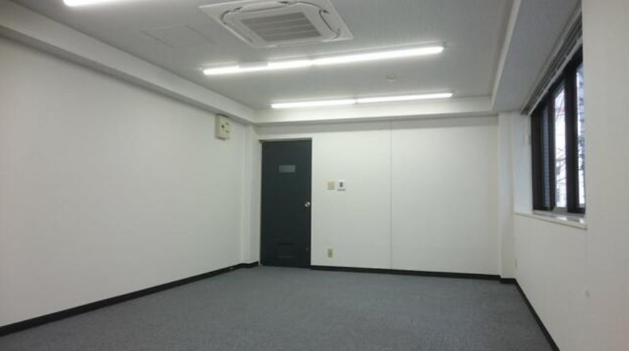神戸市中央区琴ノ緒町の事務所