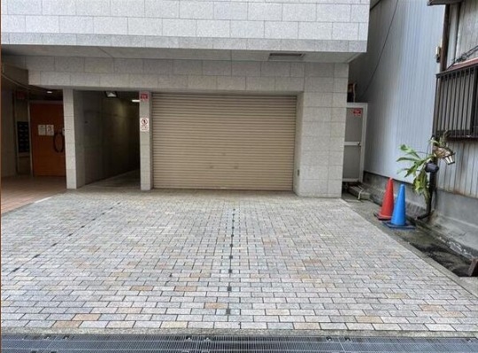 神戸市中央区三宮町の店舗