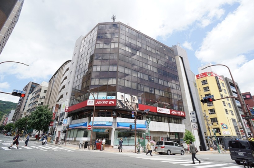 神戸市中央区下山手通の事務所