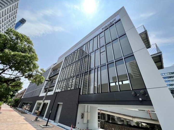 神戸市中央区新港町の店舗