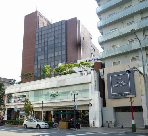 神戸市中央区栄町通の店舗
