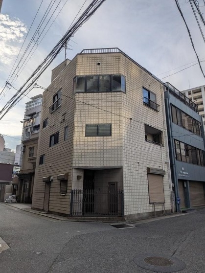 神戸市中央区海岸通の店舗