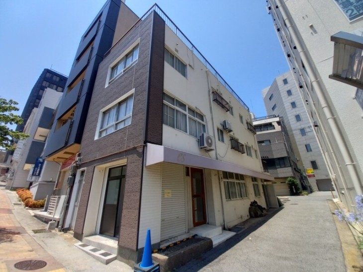 神戸市中央区北長狭通の店舗