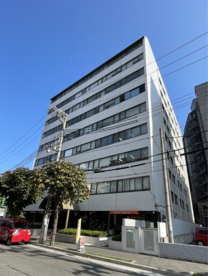 神戸市中央区浜辺通の事務所