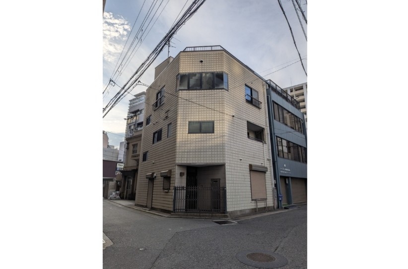 神戸市中央区海岸通の店舗