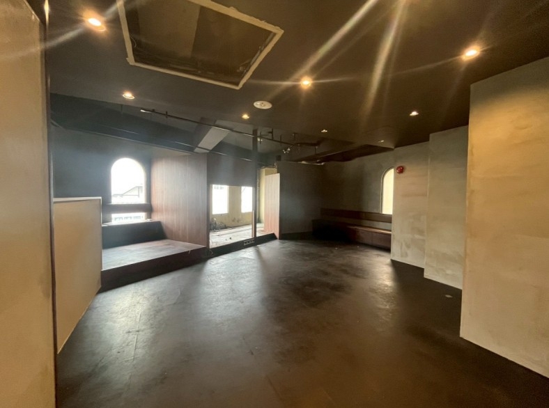 神戸市中央区北長狭通の店舗