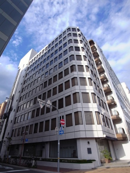 神戸市中央区海岸通の事務所