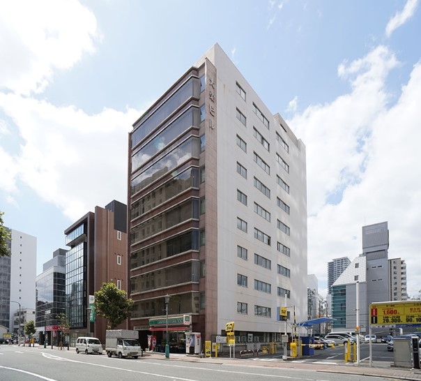 神戸市中央区栄町通の事務所