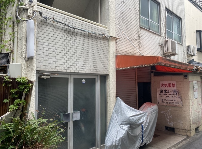 神戸市中央区元町通の事務所
