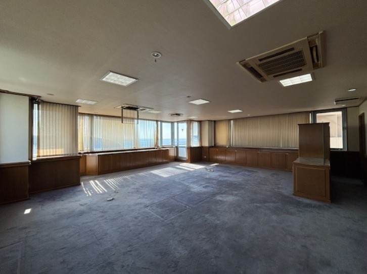 神戸市須磨区衣掛町の店舗