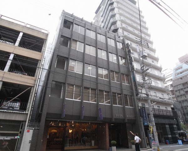 神戸市中央区御幸通の事務所
