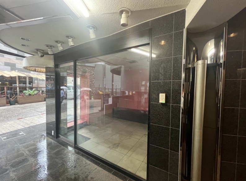 神戸市中央区中山手通の店舗