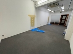 神戸市中央区波止場町の事務所